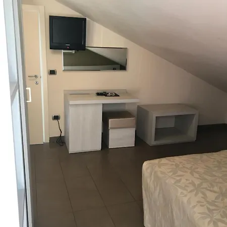 Hotel Rosenblatt Cervia Exterior foto
